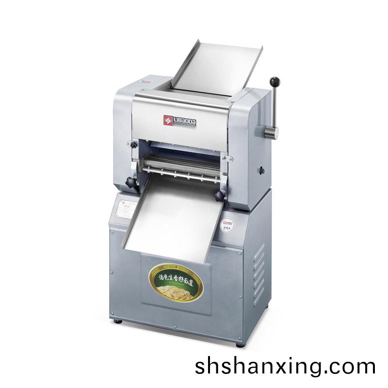 精調(diao)壓麵(mian)機